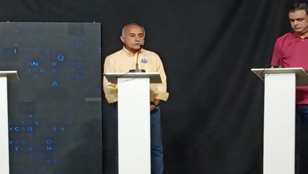 Bocalom apresenta propostas para a saúde e para a geração de emprego durante debate